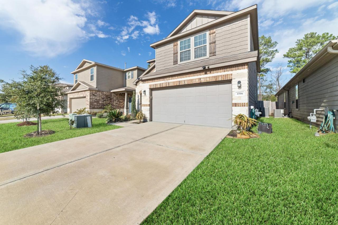 N-E-G House - Near David Wayne Hooks Airport Villa Хюстън Екстериор снимка